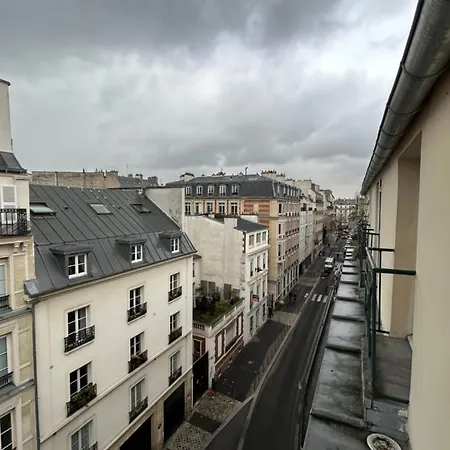 Apartment Near Jardin Villemin Paris
