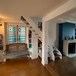 Apartment Near Jardin Villemin